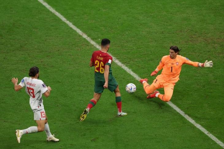 راموس يكشف ما دار بينه وبين رونالدو.. وكارفاليو: ما يهم هو فوز البرتغال في كأس العالم